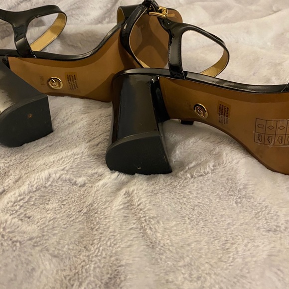 Michael Kors block strap heels - Picture 10 of 12